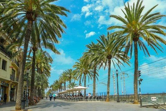 Casabala - Near The Beach And Barcelona Center Badalona Luaran gambar